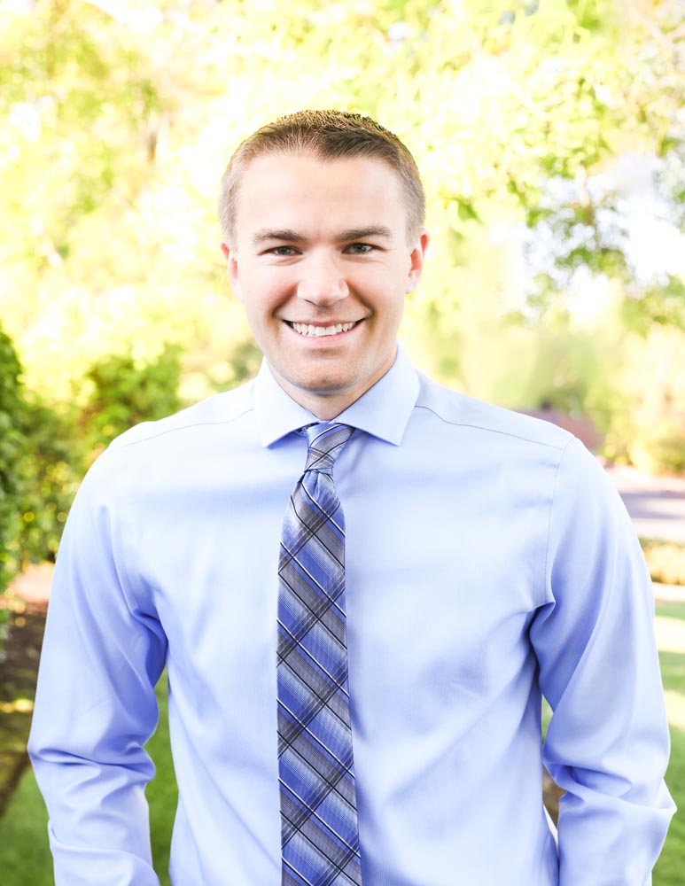 Photo of Dr Groom